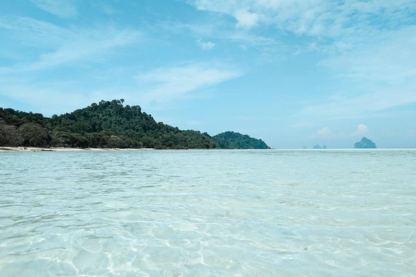 Où participer à des ateliers de fabrication de cerfs-volants en Indonésie?